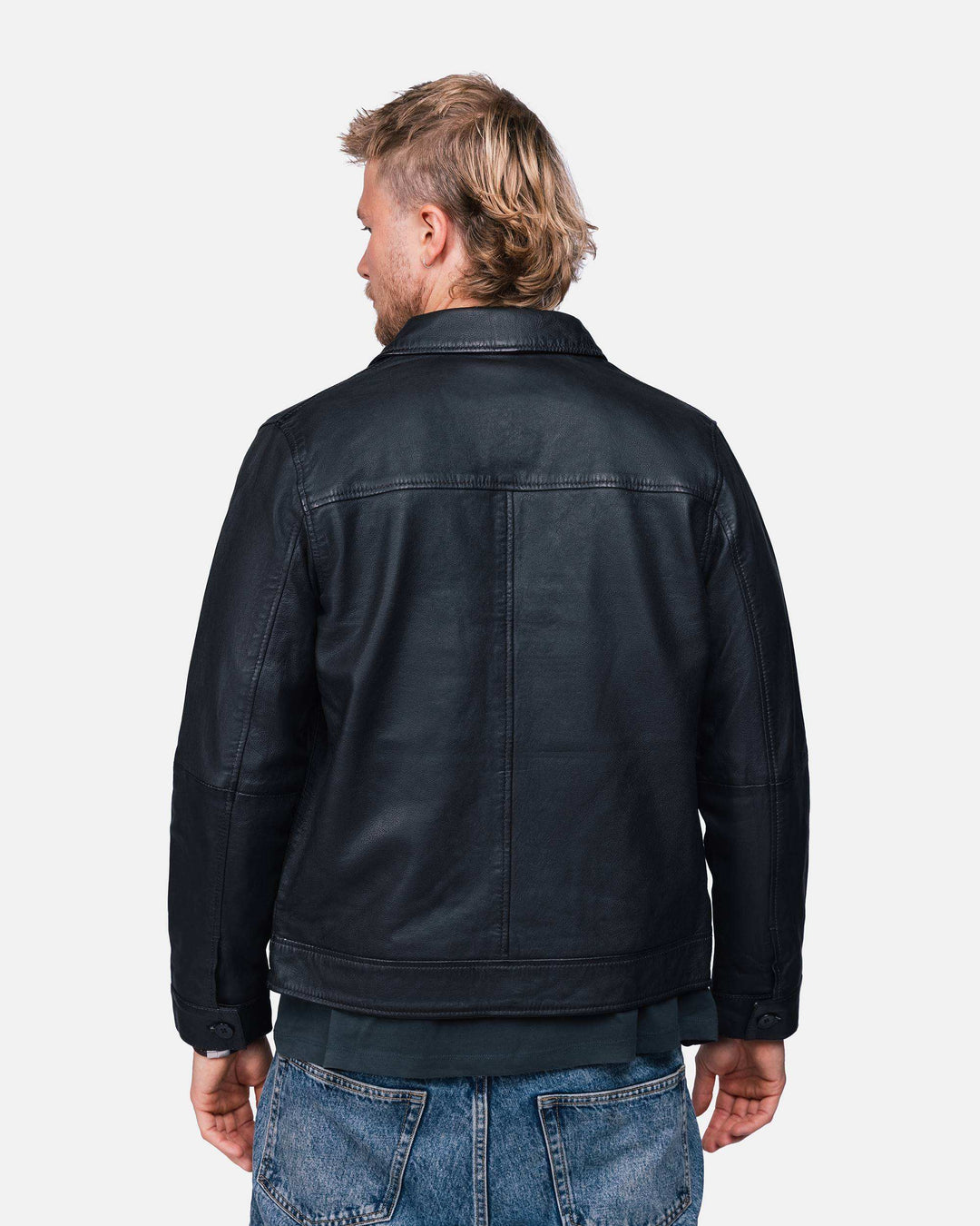 Buster Leather Black