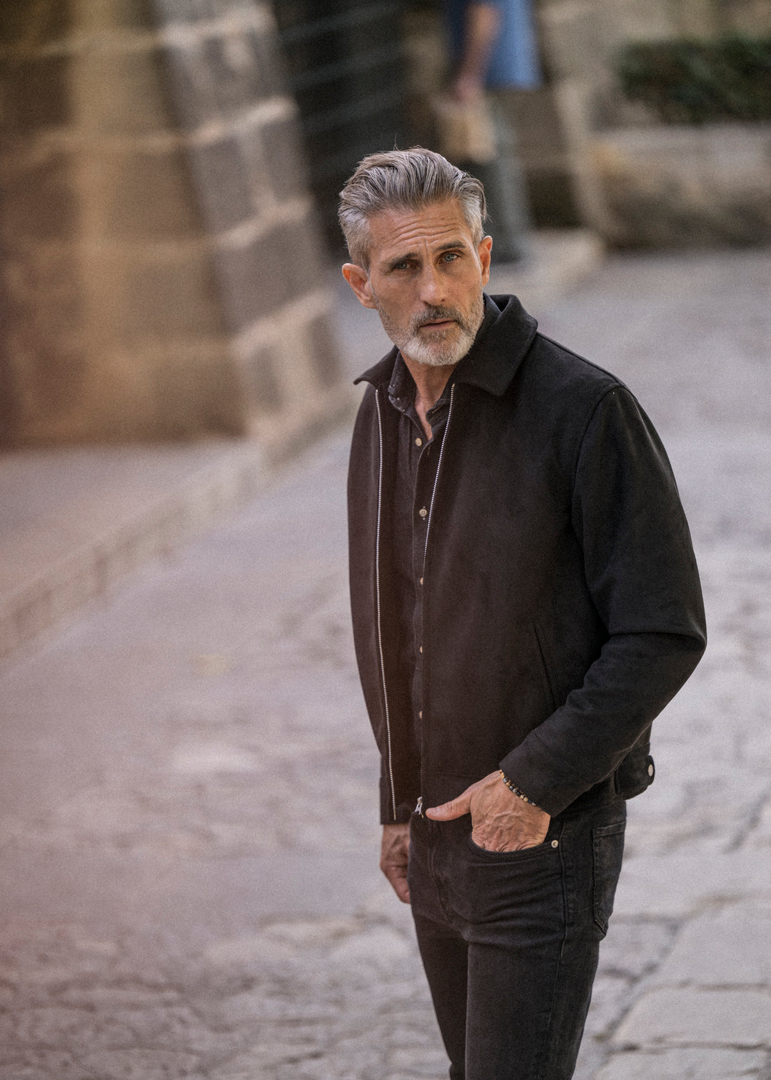 Elijah vegan suede black