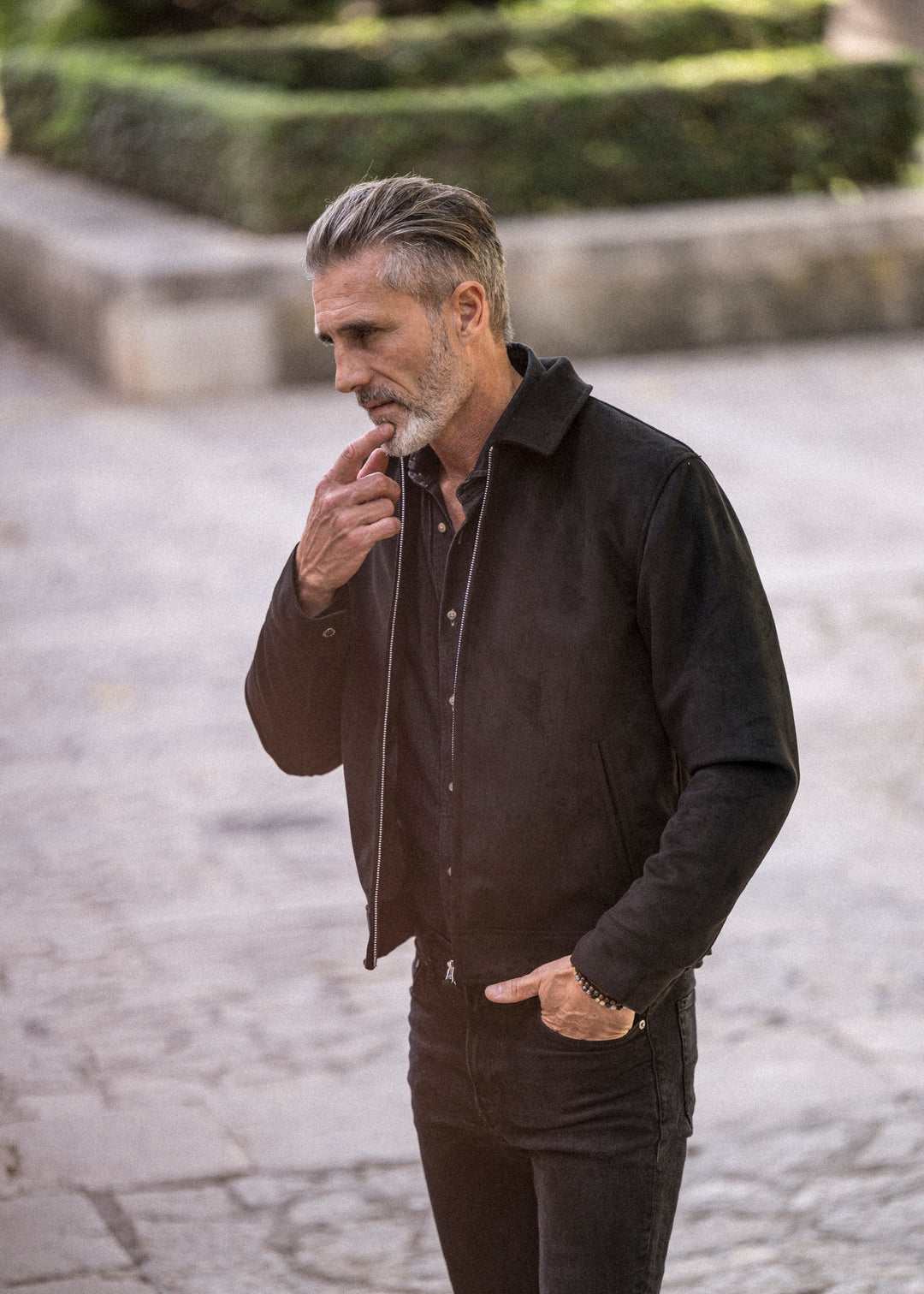 Elijah vegan suede black