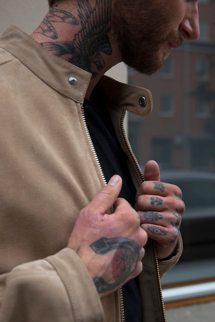 Pete Beige