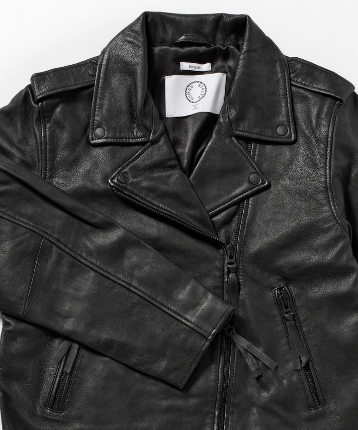 Emelie blk monocrome